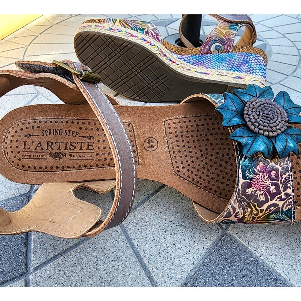 L'Artiste Spring Step Annmarie Embossed Ankle Strap Wedge Sandals - Picture 5 of 10